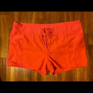 Coral coloured North Face Shorts- in great condition